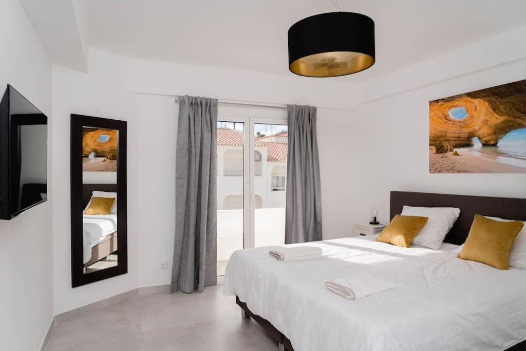 Carvoeiro Roof Top Apartment, Next To The Beach! エクステリア 写真